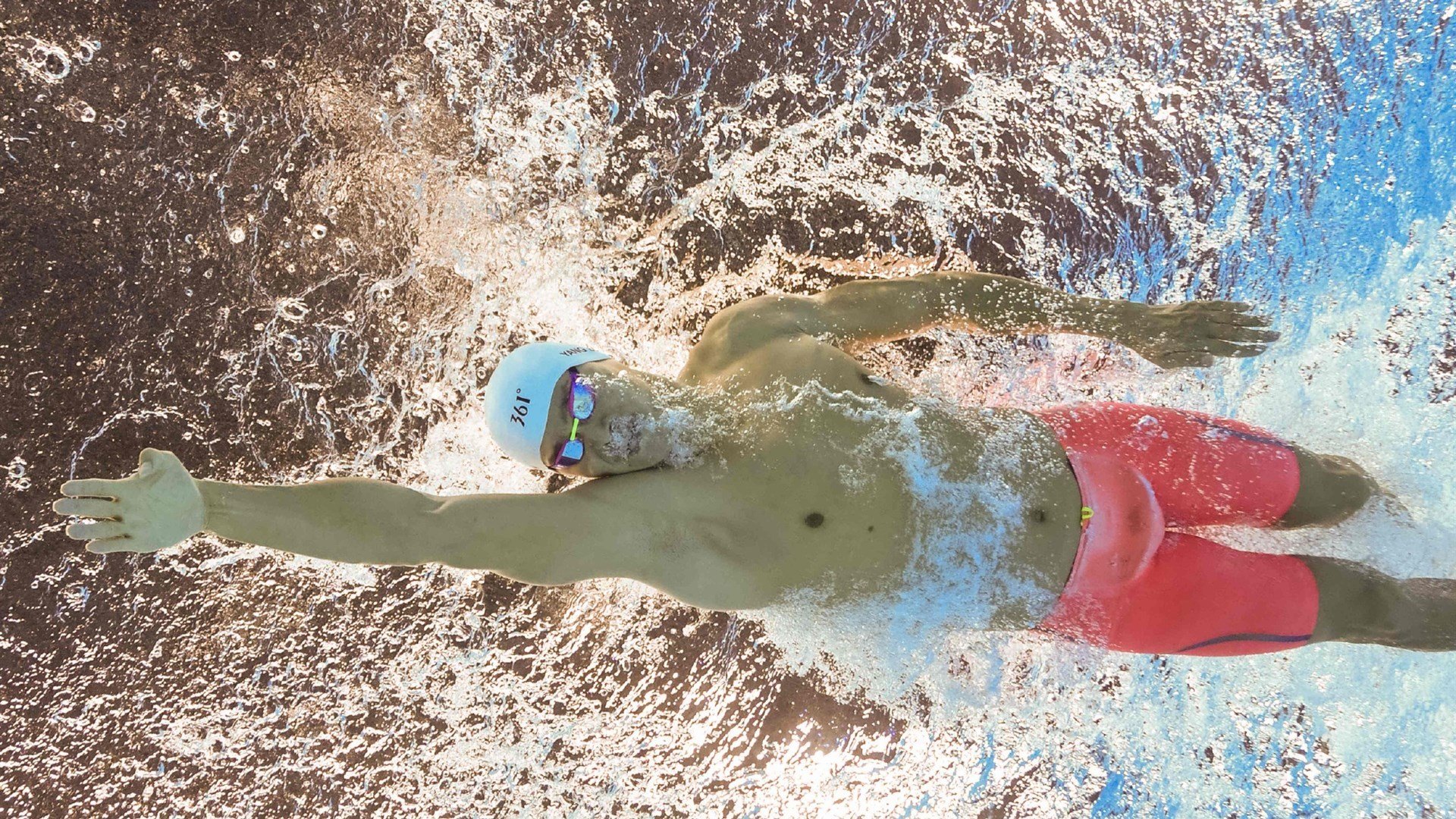 穆勒的破茧时刻,卡塔尔对阵新西兰,压力之下的完美爆发